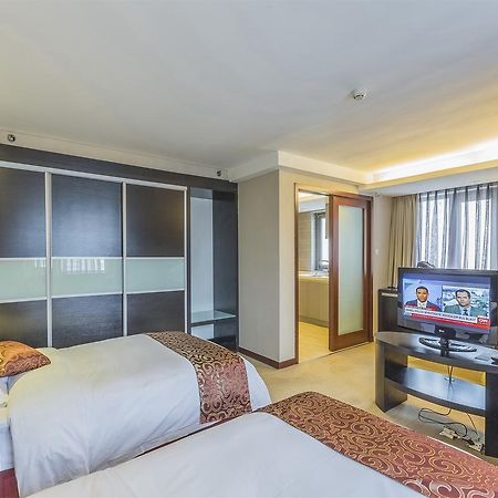Comfort Suite Beijing Bagian luar foto
