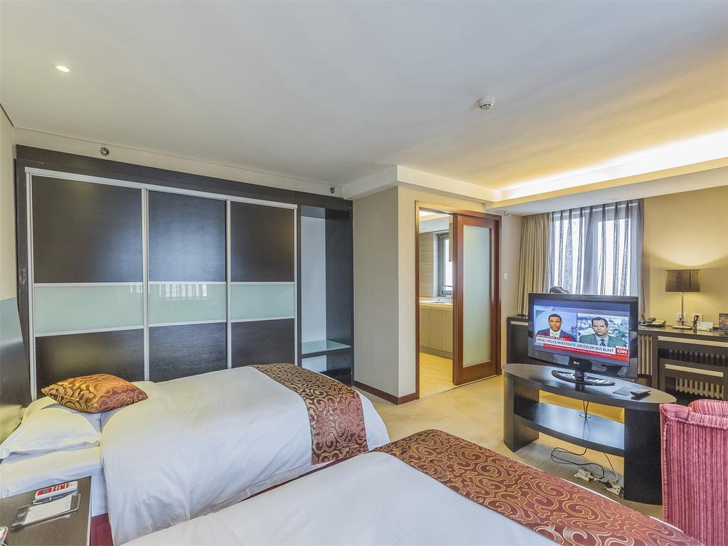Comfort Suite Beijing Bagian luar foto