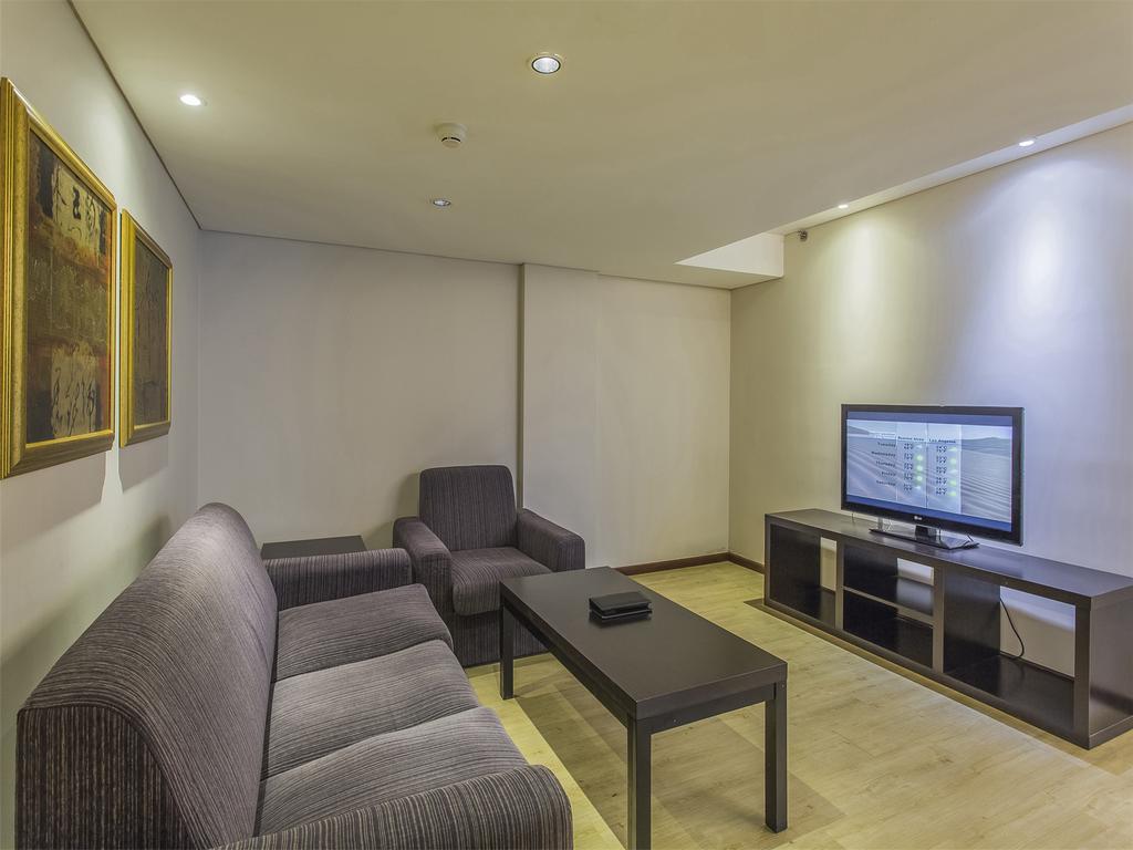 Comfort Suite Beijing Bagian luar foto