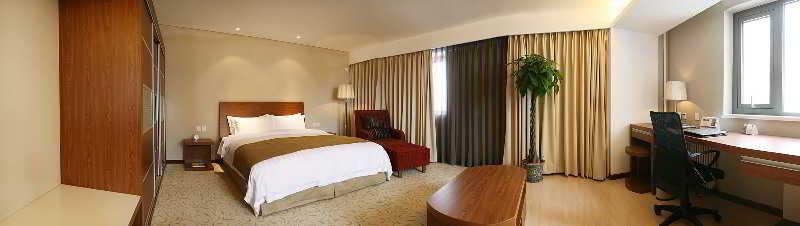 Comfort Suite Beijing Bagian luar foto