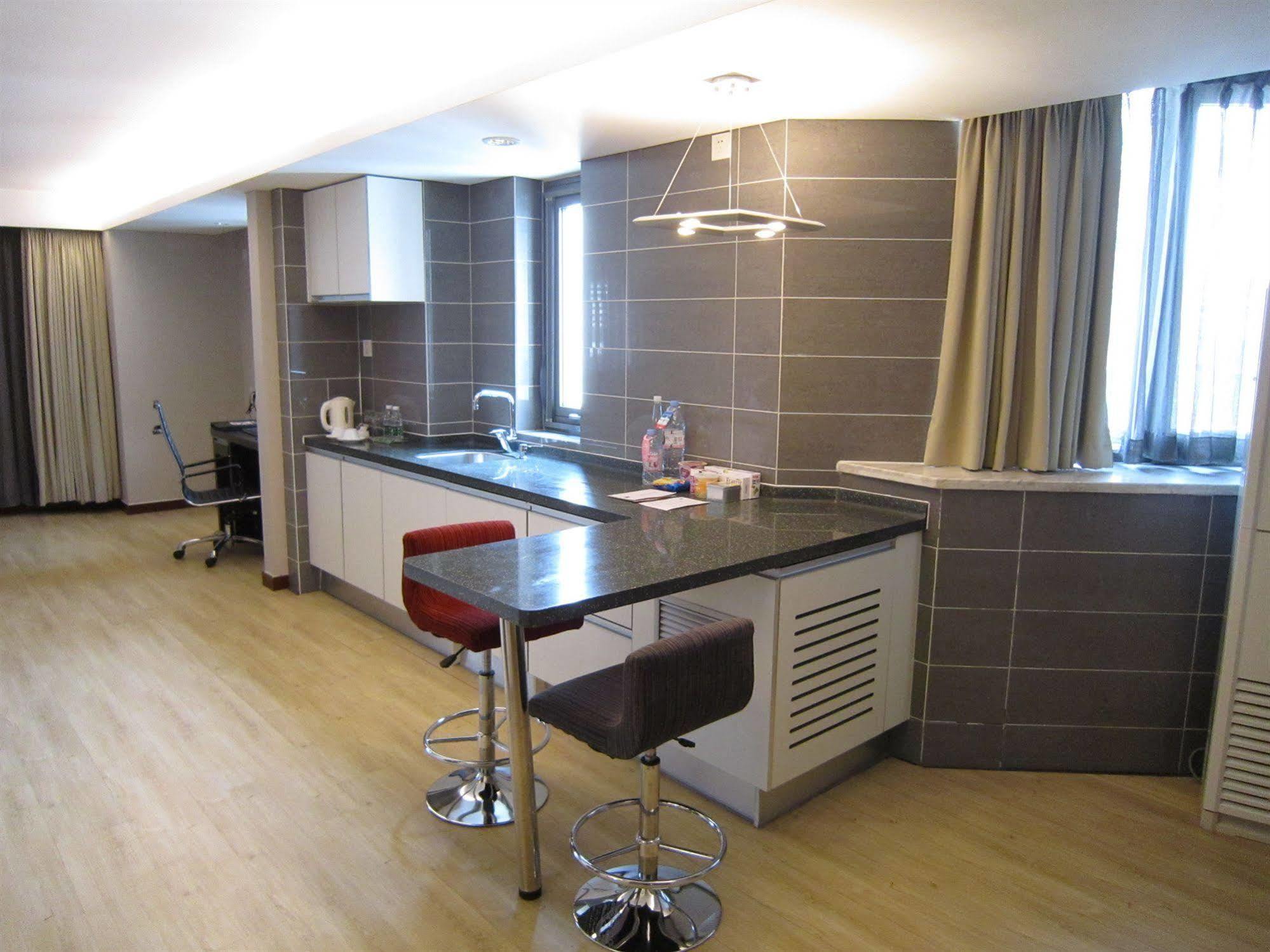 Comfort Suite Beijing Bagian luar foto